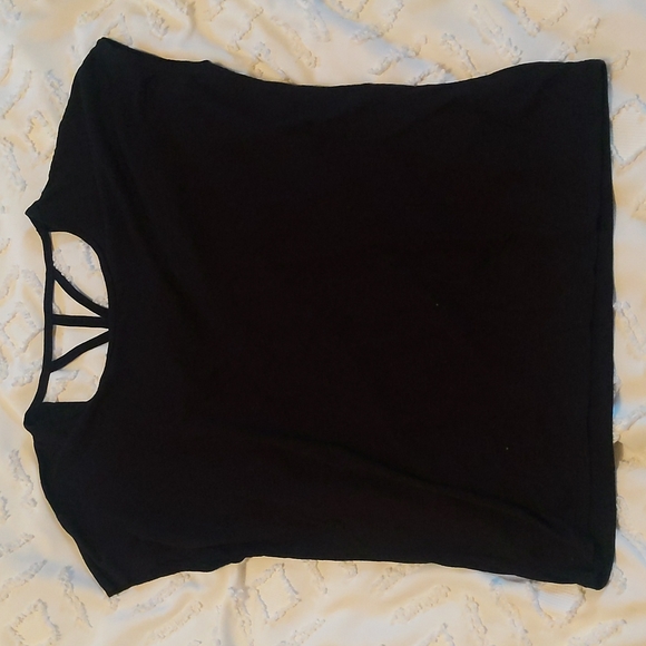 Super soft thin athletic top - Picture 3 of 4